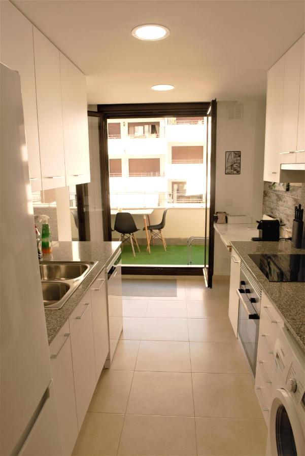 Apartamento Cerca Playa Con Balcon Y Bbq 카라펠 외부 사진